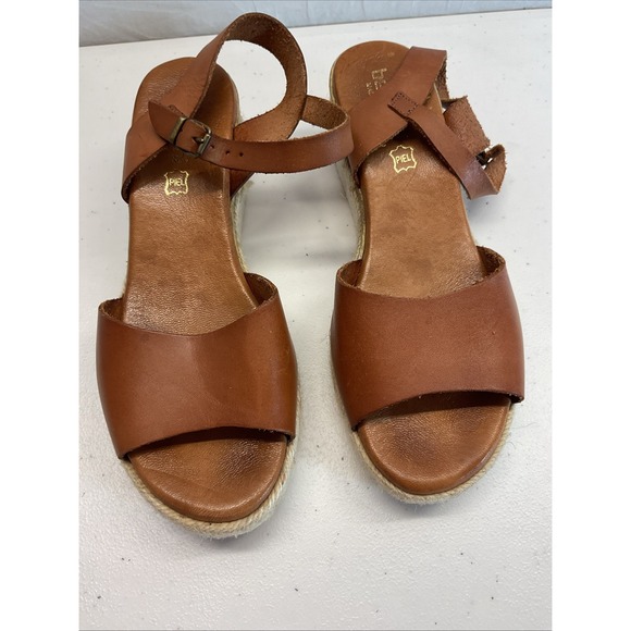 Bertuchi made in Spain Leather Sandals 8 US 39 EUR Womens Brown Buckle - Picture 5 of 13